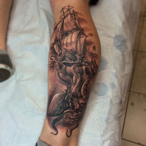 Cracken attacken I Tattoo, Octopus, Tattoos, Quotes, Quick Saves, Art