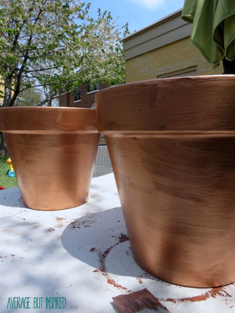 DIY Faux Copper Planters give the look of aged copper at a fraction of the price! Diy Copper Patina, Faux Copper Patina Diy, Diy Copper Planter, Copper Planters Outdoor, Copper Flower Pots, Copper Hanging Planter, Copper Spray Paint, Front Porch Flowers, Patina Paint