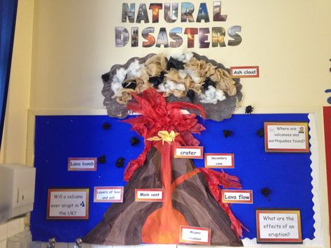 Natural disasters display Volcano Trifold Board, Volcano Display Ks2, Natural Disasters Project, Volcano Display, Natural Disasters Lessons, Volcano Science Projects, Volcano Project, Volcano Projects, Geography Classroom