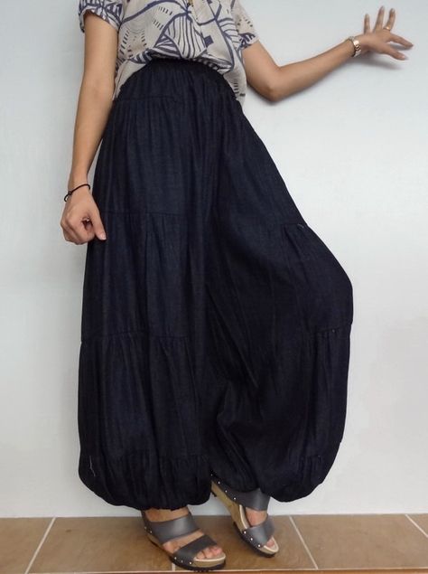 Aladdin Harem Ruffle Pants. Unique Style Boho,Dark Blue Cotton Denim Lightweight  (pants-10). by Brightfashion on Etsy Blue Harem Pants, Trip Fashion, Pants Unique, Japanese Clothes, Boho Denim, Balloon Pants, Drop Crotch Pants, Ruffle Pants, Lightweight Pants