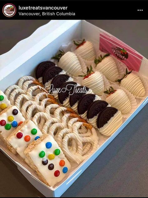 Diy Dessert Box Gift, Variety Dessert Box Ideas, Sweet Treat Boxes Ideas, Small Snack Business Ideas, Treat Box Ideas Sweets, Desserts To Sell To Make Money, Chocolate Dipped Treat Boxes, Assorted Dessert Box Ideas, Sweets To Sell Ideas