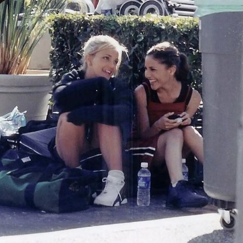 Zoey 101 Behind The Scenes, Kristin Herrera, Matthew Underwood, Scarecrow Batman, Dan Schneider, Lynn Spears, Zoey 101, Jamie Lynn Spears, 2000s Girl