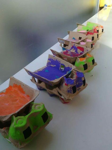 egg carton dump truck... Transportation Crafts, Egg Cartons, Egg Carton Crafts, Egg Carton, Childrens Crafts, Recycled Crafts, Preschool Art, Toddler Crafts, Art Activities