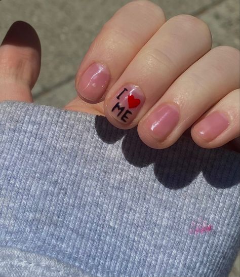 I Love Me Nails Aesthetic, Y2k Nails Short Simple, I Love You Nails, Self Love Nails, Nail Painting Ideas For Short Nails Easy, Short Nails Inspiration Aesthetic, Painted Nails Ideas Short, Yk2 Nails Short, Y2k Aesthetic Nails Short