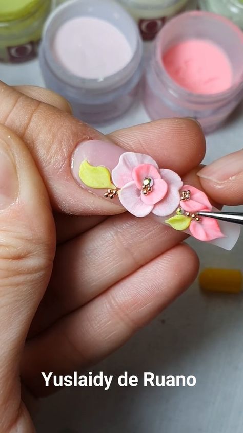 Sculpture Nail Art, Practice Nail Art, 3d Practice, 3d Acrylic Nails, Beauty Salon Posters, 3d Nail Designs, 3d Nail Art Designs, Nail Art 3d, 3d Flower Nails