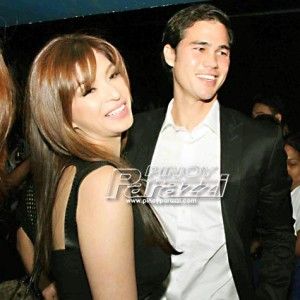 Angel Locsin at Phil Younghusband, hiwalay na rin?!  http://www.pinoyparazzi.com/angel-locsin-at-phil-younghusband-hiwalay-na-rin/ Phil Younghusband, Angel Locsin, Angel