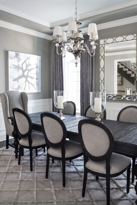 Traditional Gray Dining Room, Restoration Hardware, Contemporary Art Grey Dining Tables, Traditional Dining Rooms, Grey Dining Room, Dining Room Remodel, Dinning Room Design, Dining Room Colors, White Dining Room, Traditional Dining, Dining Room Interiors