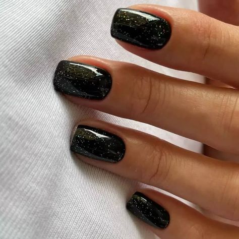 Glittery Black Nails Short, Black Glitter Short Nails, Black Glitter Dip Nails, Shimmery Black Nails, Black Sparkling Nails, Sparkle Black Nails, Black Nails Sparkle, Nails Black Sparkle, Shiny Black Nails