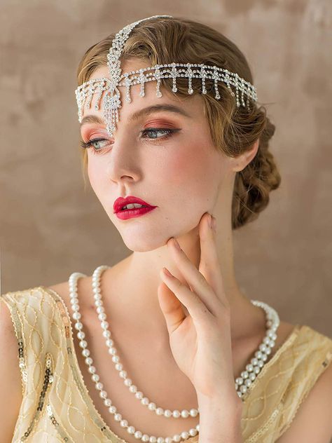 Rhinestone headpiece - 1920s inspired Great Gatsby Headpiece, 20’s Style, Flapper Hair, 1920s Headband, Gatsby Headpiece, Flapper Headpiece, 1920s Headpiece, 1920s Hair, Headpiece Accessories