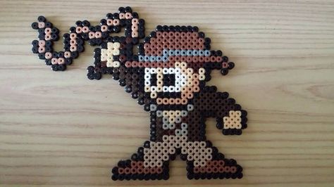 Indiana Jones perler Indiana Jones Perler Beads, Indiana Jones Gifts, Hamma Beads Ideas, Bead Ornaments, Camp Crafts, Kandi Ideas, Hamma Beads, Perler Art, Beads Ideas