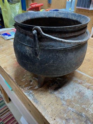 Restore an Antique Cast Iron Cauldron / Family Heirloom : 5 Steps - Instructables Dewalt Cordless Tools, Cast Iron Cauldron, Crafty Witch, Iron Cauldron, Fiberglass Resin, Vintage Props, Outdoor Sheds, Crushed Stone, Black Oil