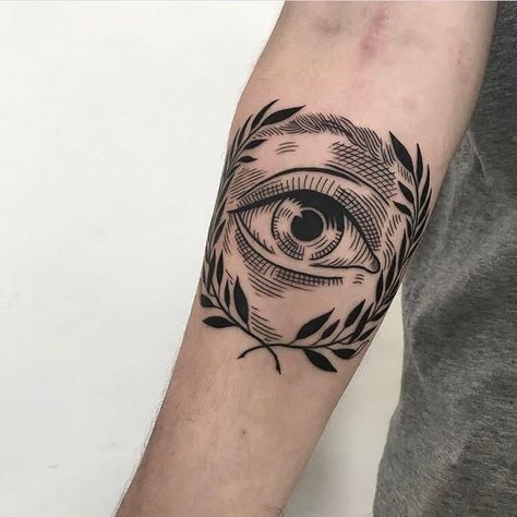 Ojo Tattoo, Sketch Tattoos, 2024 Tattoo, Eye Tattoos, Engraving Tattoo, Blackout Tattoo, Elbow Tattoos, Inspiration Tattoos, Leg Sleeve