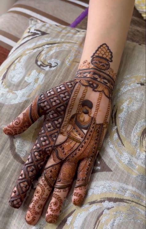 Tij Mehndi Designs, Teej Mehandi Designs, Latest Mehndi Designs Wedding, Mehndi Designs Bridal Hands, Rose Mehndi Designs, Beginner Henna Designs, Mehndi Design Pictures, Engagement Mehndi Designs, Full Mehndi Designs