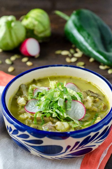 Vegan Pozole Verde, a traditional Mexican soup your family will love. Mushroom are stewed in a poblano-tomatillo sauce then topped with avocado, radish and lettuce. The best part is that it's gluten-free too! #veganmexican #vegansoups #glutenfree Pozole Recipe Easy, Verde Pozole, Vegan Pozole, Green Pozole, Tomatillo Chicken, Chicken Pozole, Pozole Verde, Pozole Recipe, Spiced Fruit