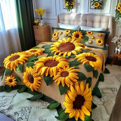 Crochet Duvet Cover, Baby Crochet Cardigan, Crochet Granny Blanket, Crocheting Gifts, Bedsheets Designs, Shawls Crochet, Crochet Bedsheets, Sunflower Motif, Diy Crochet Flowers