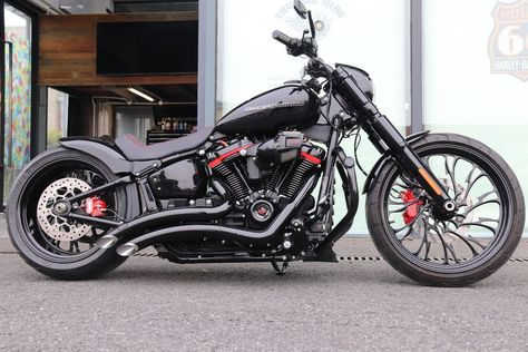 Harley Davidson Models, Harley Davidson Breakout Custom, Harley Davidson Breakout, Road King Harley Davidson, Breakout Harley Davidson, Milwaukee Eight, Harley Fatboy, Harley Davidson Model, Harley Davidson Fatboy