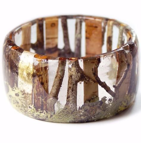 Lost In The Forest, Resin Jewlery, Vintage Jewelry Diy, Diy Jewelry To Sell, Diy Jewelry Rings, Wood Resin Jewelry, Resin Jewelry Diy, Diy Jewelry Unique, Resin Bracelet