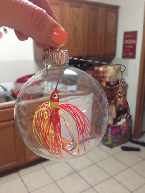 For Nathan! Diy Hunting Christmas Ornaments, Hunting Ornaments Diy, Fishing Bobber Ornament, Fishing Christmas Ornaments Diy, Fishing Ornaments Diy, Fish Ornaments Diy, Fishing Ornaments, Fishing Crafts, Ideas For Your Room