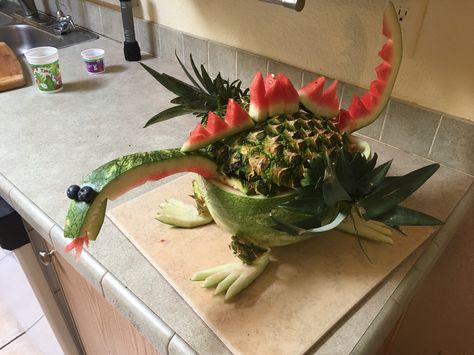 Water-Pine Dragon, made from the scraps of a watermelon and pineapple! Fun with fruit salad Dragon Watermelon, Cake Made Of Fruit, Volcano Birthday, Watermelon And Pineapple, Dragon Food, Double Birthday Parties, Fruit Birthday Cake, Dragon Baby Shower, Vegetable Animals