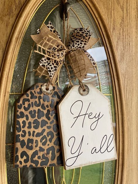 Wood Tag Door Hanger, Wood Cricut, Door Rounds, Farmhouse Door Hanger, Door Tag, Circuit Crafts, Valentines Door Hanger, Decor Business, Wood Door Hanger