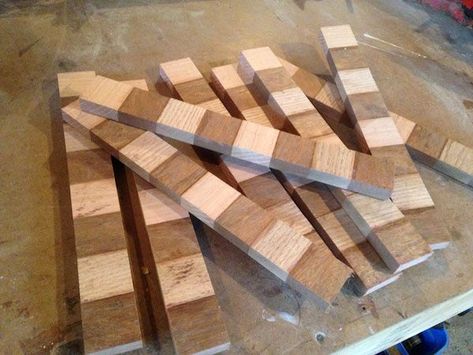 Diy Checkerboard, Diy Chess Set, Wood Chess Board, Chess Boards, Wood Chess Set, Wooden Chess Pieces, Wooden Chess Board, Woodworking Projects For Kids, Wood Chess