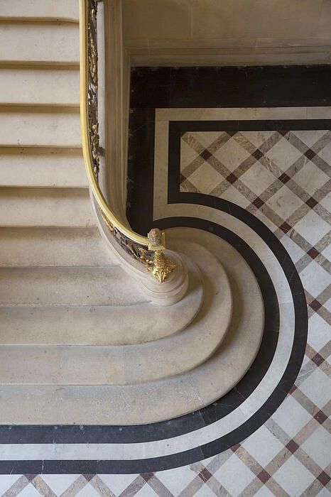 Famous Staircases, Musee Du Louvre, Number Five, Stair Case, Parisian Life, French Architecture, Staircase Railings, Interior Stairs, Louvre Paris