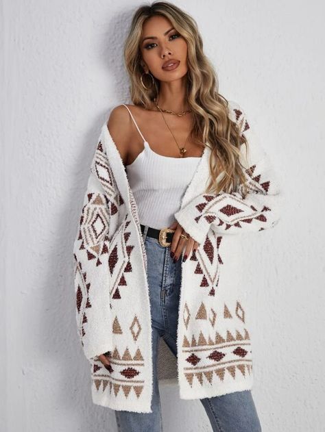 Native American Sweaters Cardigans, Printed Cardigan Outfit, Boho Clothes For Women, Bohemian Western Outfits, Modern Bohemian Outfits, Country Style Clothes, Fall Hippie Outfits, Bohemian Winter Outfits, Boho Chic Outfits Fall