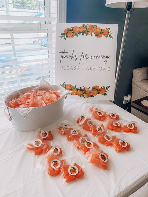 Cutie Party Favors, Little Cutie Baby Shower Favors, Cutie Baby Shower Favors, Citrus Baby, Baby Shower Menu, Pregnancy Checklist, Orange Baby Shower, Baby Shower Prizes, Baby Shower Theme Decorations