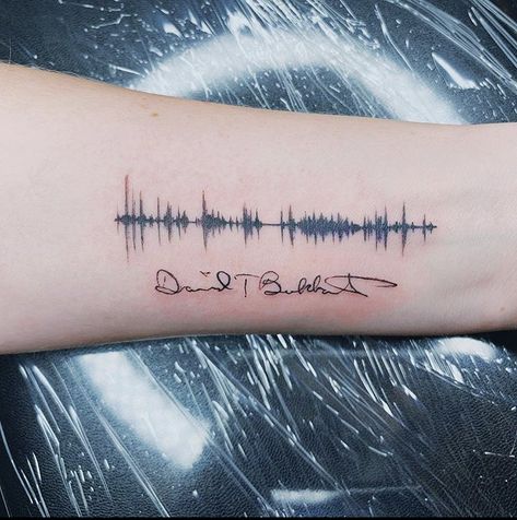 Sound Tattoo Wave, Music Wave Tattoo, Wuthering Waves Tattoo, Mawmaw Tattoo, Voice Memo Tattoo, Voice Tattoo, Sound Wave Tattoo, Medical Tattoo, Heartbeat Tattoo