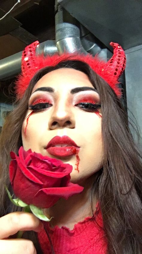 Cute Devil Makeup Devil Costume Makeup Easy, Halloween Makeup Devil Easy, Cute Devil Makeup Halloween, She Devil Makeup Halloween, Girl Devil Makeup Halloween, Costume Hairstyles, Demon Halloween Costume, Halloween Face Paint, Easy Halloween Costumes For Women