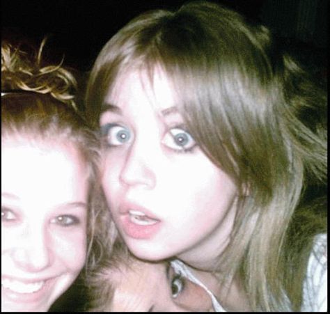 Creepy Chan Allison Harvard, Creepy Chan, Allison Harvard, Narrow Shoulders, Know Your Meme, On Twitter, Funny, Twitter