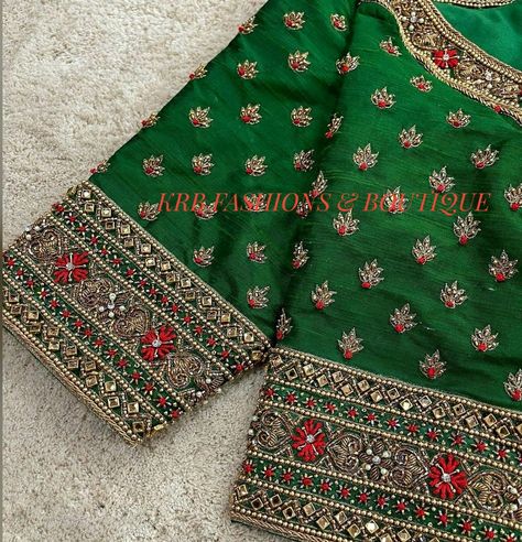 Green Work Blouse Designs Latest, Latest Maggam Designs For Blouses, Simple Green Blouse Designs For Saree, Exclusive Blouse Designs, Green Blouse Designs, Pink Blouse Designs, Handwork Blouse, Silk Saree Blouse Designs Patterns, Maggam Blouse