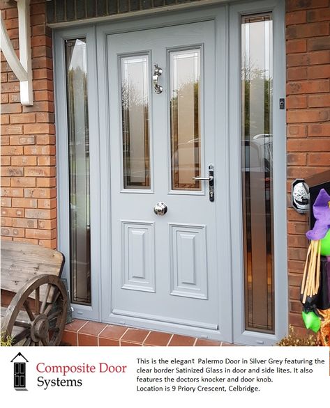 Front Door Frosted Windows, Pvc Front Door Ideas, Front Door Upvc, Pvc Door Makeover, Glazed Front Door Ideas, Upvc Back Door, Internal Porch Doors, Porch Door Ideas, Front Door Ideas Uk