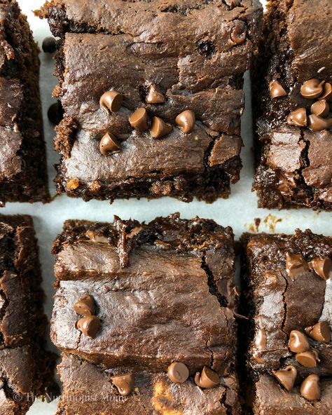 FUDGE "KETO" PROTEIN BROWNIES – No Excuses Nutrition Protein Bakes, Fudge Keto, Balanced Dinner Ideas, Low Sugar Treats, Balanced Dinner, Fudge Brownie Recipe, Milkshake Flavours, Protein Mug Cakes, Pumpkin Fudge