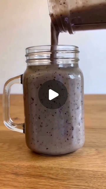 Smoothie & Weightloss 🍓🍉🍍🥰 on Instagram: "Blueberry Avocado Smoothie 💜
-----
1 cup Blueberry 
1 Avocado 
1 Banana 
1/2 cup Kale
2 cup Almond Milk 

This smoothie tastes like vacation and will get you going for that flat stomach goals! Link in bio to learn healthy smoothie diet for Weightloss. 🍀 @recipes.smoothie
.
LINK IN MY BIO 👉 @recipes.smoothie 
LINK IN MY BIO 👉 @recipes.smoothie 
.
.
.
.
. #easymealprep #caloriecount #foodfacts #mealprepmonday #mealpreplife #fitmeals #eathealthyfood #healthynutrition #easymeals #easydinner #eatfit #fitfoods #easyfood #gymfood #mealprepsunday #mealprepping #healthyrecipe #healthyfoodshare #eatright #fitfoodie #easyrecipes #foodprep #dinnerideas #healthyrecipes #healthyfood #fitfood #healthymeal #yummy" Blueberry Avocado Smoothie, Healthy Diet Smoothies, Gym Food, Avocado Smoothie, Sunday Meal Prep, Healthy Smoothie, Food Facts, Flat Stomach, Easy Meal Prep