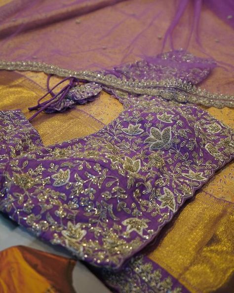 Bridal Maggam Work Blouses, Grand Indian Wedding, Marriage Blouses, Hindi Learning, Magam Work, Silk Saree Blouse Designs Patterns, Bridal Blouses, Blouse Designs High Neck, Latest Bridal Blouse Designs