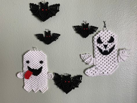 Fabric Stiffener, Mini Pony, Felt Gifts, Funny Ghost, Cord Ends, Spooky Decor, Macrame Cord, Pony Beads, Tree Wall