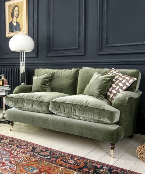 Green Velvet Sofa Living Rooms, Living Room With Green Velvet Chair, Traditional Green Sofa, Sage Velvet Sofa, Green Velour Couch, Gold Velvet Couch Living Room, Vintage Velvet Furniture, Velvet Couch Living Room Ideas, Backyard Outdoor Living