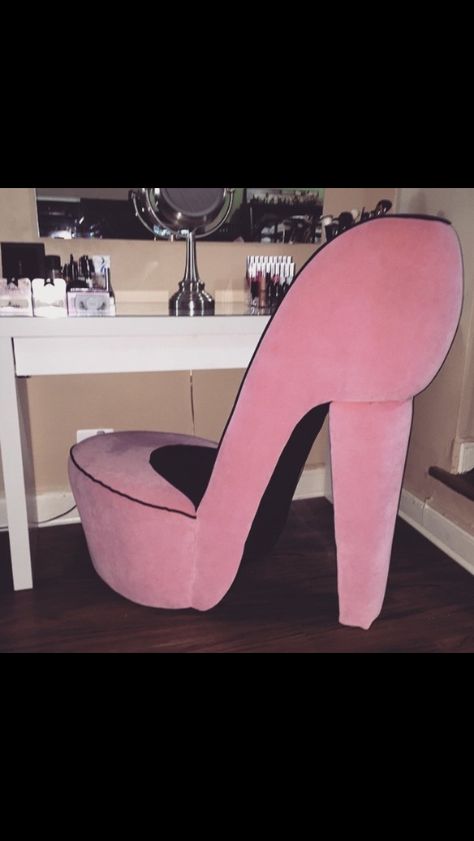 High heel chair. I NEED!!!!!!! Heel Chair, High Heel Chair, Shoe Chair, Vanity Room, Glam Room, Girly Room, Cute Bedroom Decor, Rooms To Go, Chaise Design