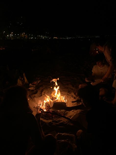 Fire On Beach Aesthetic, Our Scorching Summer Aesthetic, Friends At The Beach At Night, Camping At Night Aesthetic, Fire On The Beach Night, Camp Fire Aesthetic Friends, Baguio Aesthetic Night, Beach Fire Aesthetic, Fire Night Aesthetic