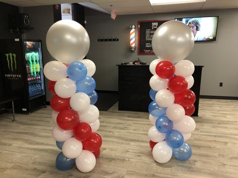 Barber Pole balloon tower made for a grand opening Barbershop Parade Float, Barber Party Decorations, Barber Shop Theme Party, Barber Shop Grand Opening Ideas, Barber Shop Party Ideas, Barber School Ideas, Barber Party Ideas, Barber Theme Party Ideas, Barber Graduation Party Ideas