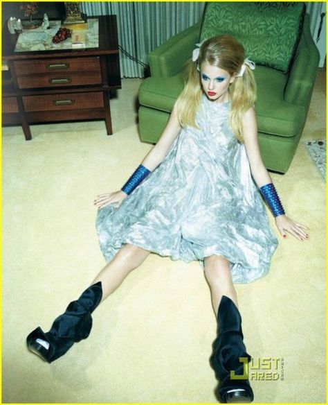 Doll <3 Taylor Swift New York, Taylor Swift Photoshoot, Taylor Swift Fotos, Taylor Swift Web, Estilo Taylor Swift, T Magazine, Taylor White, Long Live Taylor Swift, Live Taylor