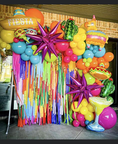 Fiesta Theme Party Balloon Garland, Mexican Balloon Garland, Fiesta Theme Balloons, Mexican Theme Balloon Garland, Mexican Graduation Party Ideas, 5 De Mayo Party Ideas, Fiesta Balloon Garland, Fiesta Balloon Arch, Artisan Gift Box