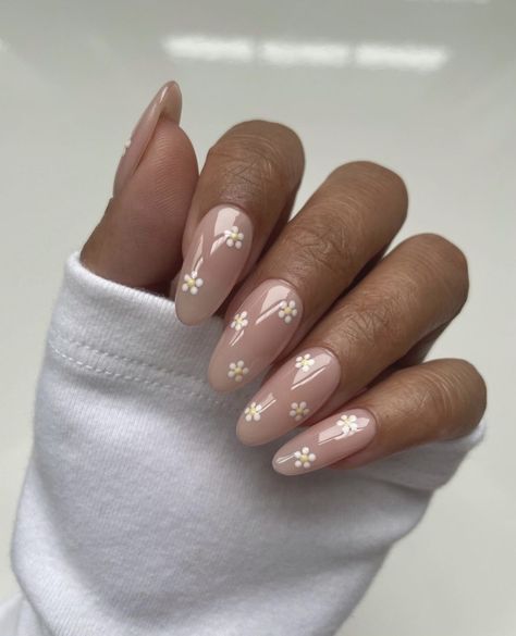 Acrylic Nails Almond Shape, Cherry Blossom Nails, Fun Nail Colors, Men Love, Minimal Nails, Summery Nails, Job Interviews, Almond Acrylic Nails, Flower Nail Art