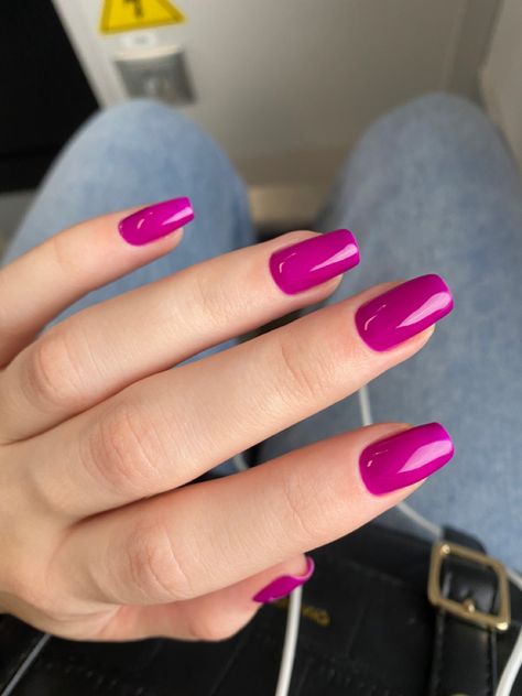 Square Magenta Nails, Magenta Nails, Mac Lipstick Shades, Nail Paint Shades, Study German, Nail Paints, Delhi Girls, Manicure Ideas, Nails Pink