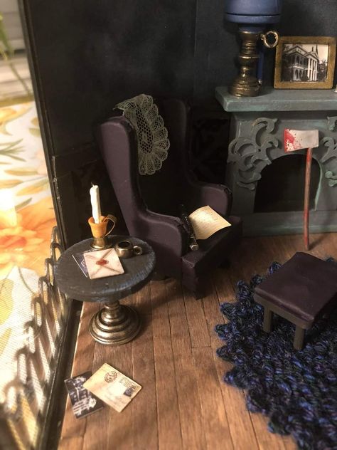 Disney Haunted Mansion Art, Tudor Furniture, Haunted Mansion Art, Mansion Art, Stags Head, Miniature Witch, Gothic Dollhouse, Miniature Home, Goth Things