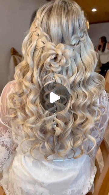 HAREM's Couture on Instagram: "Beautiful, isn’t it? 😍🫶 
🎥 by @samirasjewelry & @saloncentric 

#hairstyle #makeup #beauty #girly #hair #fashion #hairtutorial" Fairytale Hairstyles, Girly Hair, Western Wedding, Hair Fashion, Hair Dos, Hair Tutorial, Makeup Ideas, Hairstyles, Couture