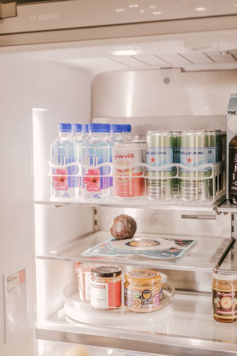 Beverage Fridge Organization, Drink Organization Fridge, Beer Fridge Organization, Drink Fridge Organization, Drink Organizer Fridge, Fridge Goals, Drink Organizer, Bottle Fridge, Organized Fridge