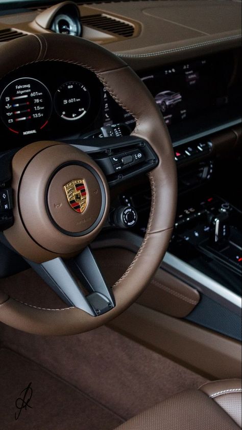 Xe Porsche, Drømme Liv, التصميم الخارجي للمنزل, Brown Interior, Luxury Lifestyle Dreams, Fancy Cars, Classy Cars, Porsche Cars, Pretty Cars