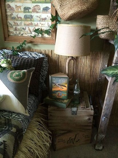 Jungle Themed Bedroom, Jungle Bedroom, Farmhouse Style Bedrooms, Jungle Room, Christmas Crafts For Adults, Christmas Crafts To Make, Crafts For Adults, Themed Bedroom, Wooden Ladder